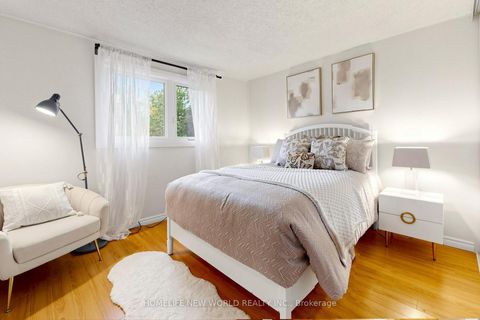 Photo 32 at 227 Hollyberry Trail, Hillcrest Village, Toronto
