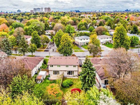 Photo 36 at 227 Hollyberry Trail, Hillcrest Village, Toronto