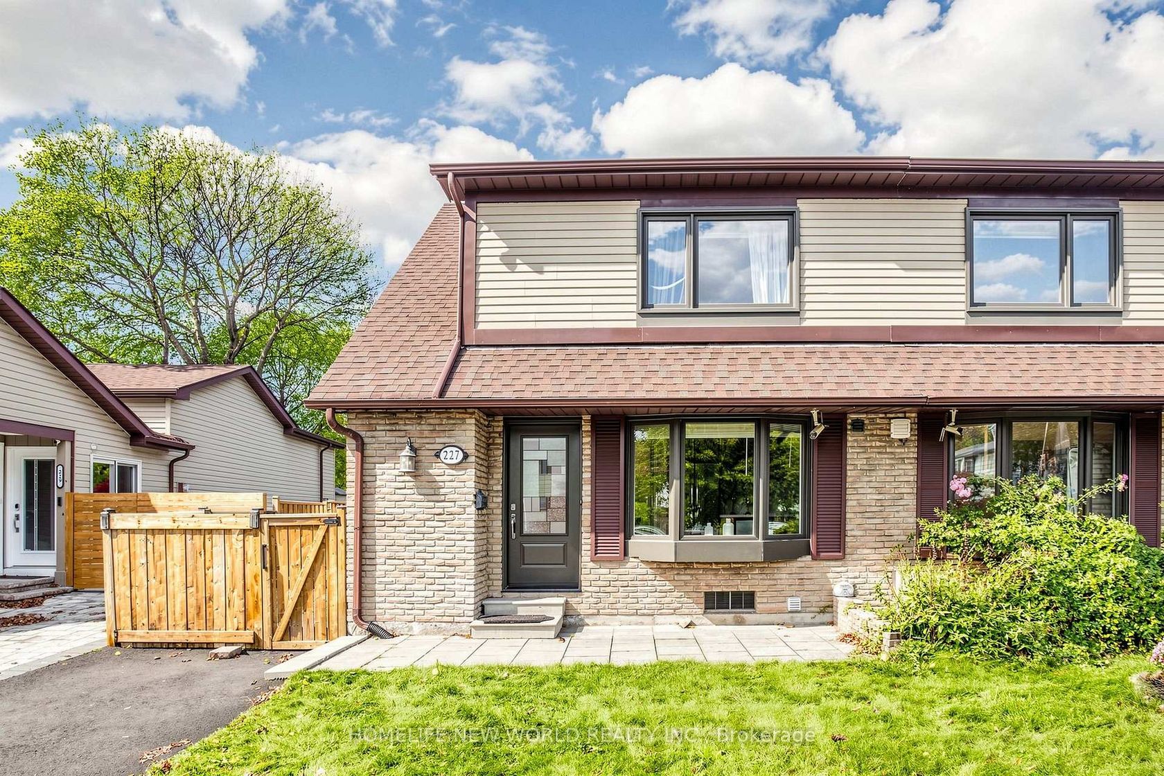 227 Hollyberry Trail, Hillcrest Village, Toronto 