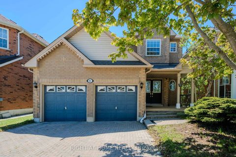 Photo 1 at 81 Old Colony Road, Oak Ridges Lake Wilcox, Richmond Hill