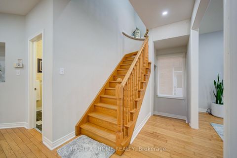 Photo 18 at 81 Old Colony Road, Oak Ridges Lake Wilcox, Richmond Hill