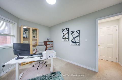 Photo 25 at 81 Old Colony Road, Oak Ridges Lake Wilcox, Richmond Hill