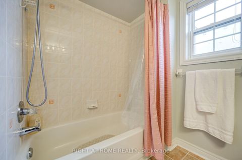 Photo 29 at 81 Old Colony Road, Oak Ridges Lake Wilcox, Richmond Hill