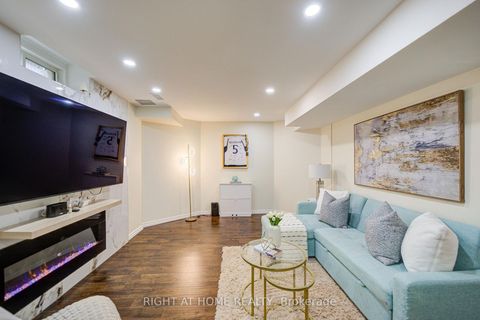 Photo 34 at 81 Old Colony Road, Oak Ridges Lake Wilcox, Richmond Hill