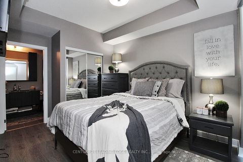 Photo 17 at 814 - 99 The Donway West Road, Don Mills, Toronto
