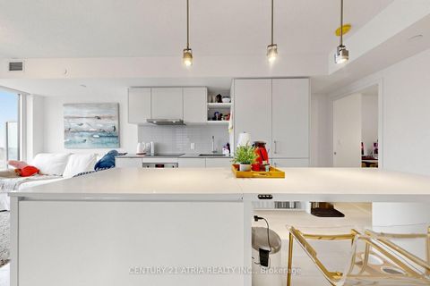 Photo 16 at 5205 - 88 Harbour Street, Waterfront Communities C1, Toronto