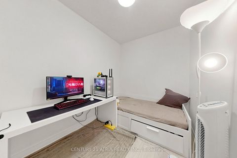 Photo 20 at 5205 - 88 Harbour Street, Waterfront Communities C1, Toronto