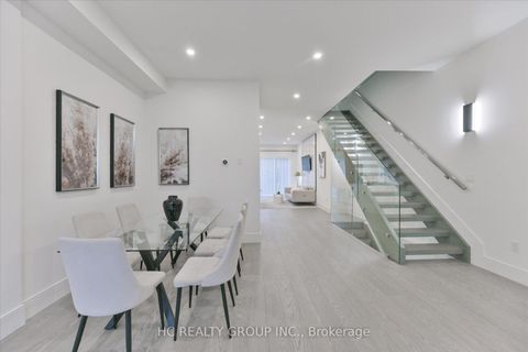 Photo 5 at 78 Greendale Avenue, Smythe, Toronto