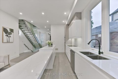 Photo 12 at 78 Greendale Avenue, Smythe, Toronto