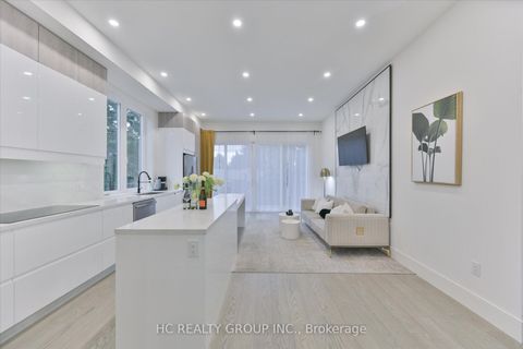 Photo 14 at 78 Greendale Avenue, Smythe, Toronto