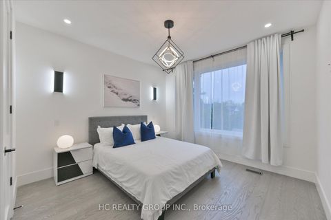 Photo 20 at 78 Greendale Avenue, Smythe, Toronto