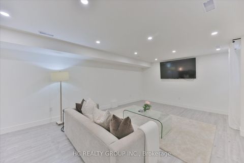 Photo 42 at 78 Greendale Avenue, Smythe, Toronto