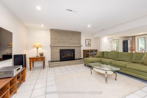 Photo 16 at 8 Echo Valley Ridge, City Centre West, Toronto
