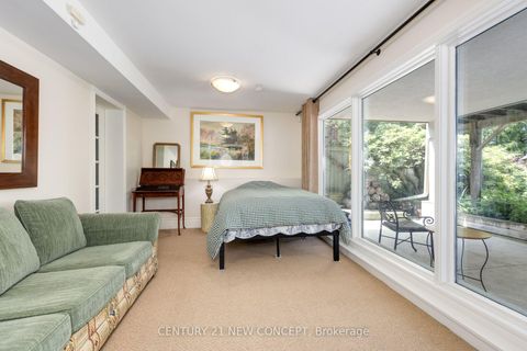 Photo 20 at 8 Echo Valley Ridge, City Centre West, Toronto