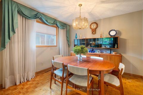 Photo 13 at 114 Beechnut Road, West Woodbridge, Vaughan
