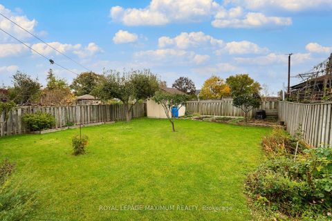 Photo 34 at 114 Beechnut Road, West Woodbridge, Vaughan