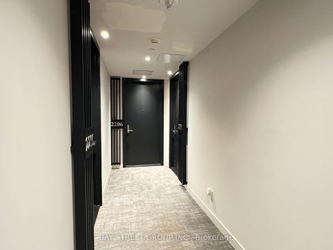Photo 29 at 2207 - 81 Wellesley Street E, Yonge Corridor, Toronto
