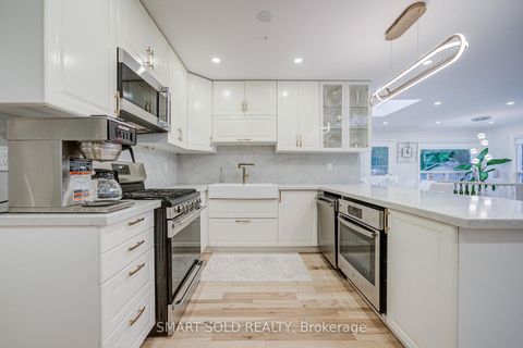 Photo 6 at 66 Lakeland Crescent, Oak Ridges Lake Wilcox, Richmond Hill