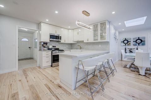 Photo 7 at 66 Lakeland Crescent, Oak Ridges Lake Wilcox, Richmond Hill