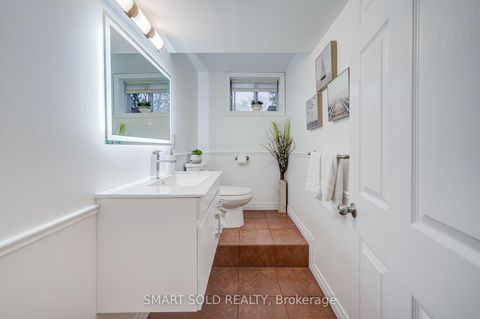 Photo 36 at 66 Lakeland Crescent, Oak Ridges Lake Wilcox, Richmond Hill