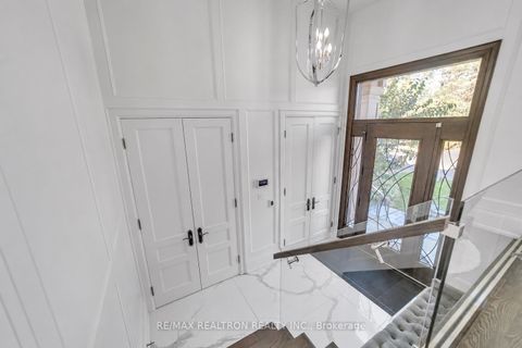 Photo 2 at 351 Mckee Avenue, Willowdale East, Toronto