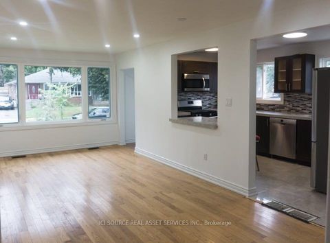 Photo 3 at 50 Rushley Drive, Bendale, Toronto