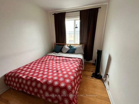 Photo 9 at 50 Rushley Drive, Bendale, Toronto