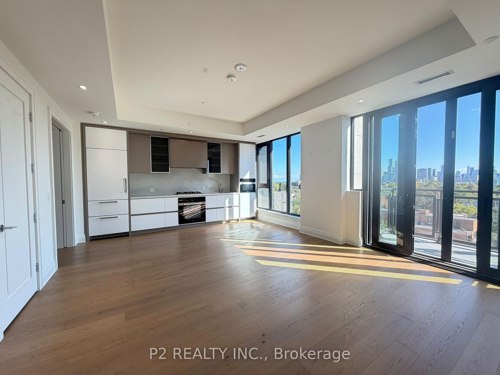 806 - 2 Forest Hill Road, Casa Loma, Toronto 