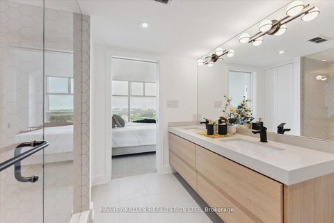 Photo 20 at PH03 - 409 Bloor Street W, Moore Park, Toronto