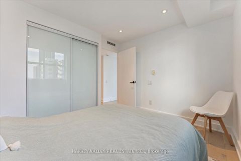 Photo 24 at PH03 - 409 Bloor Street W, Moore Park, Toronto