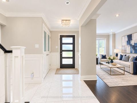 Photo 2 at 57 Colvin Crescent, Brownridge, Vaughan
