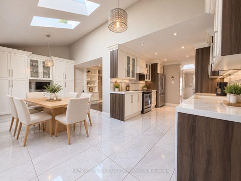 Photo 8 at 57 Colvin Crescent, Brownridge, Vaughan