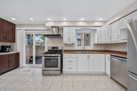 Photo 10 at 49 - 100 Burrows Hall Boulevard, Malvern, Toronto