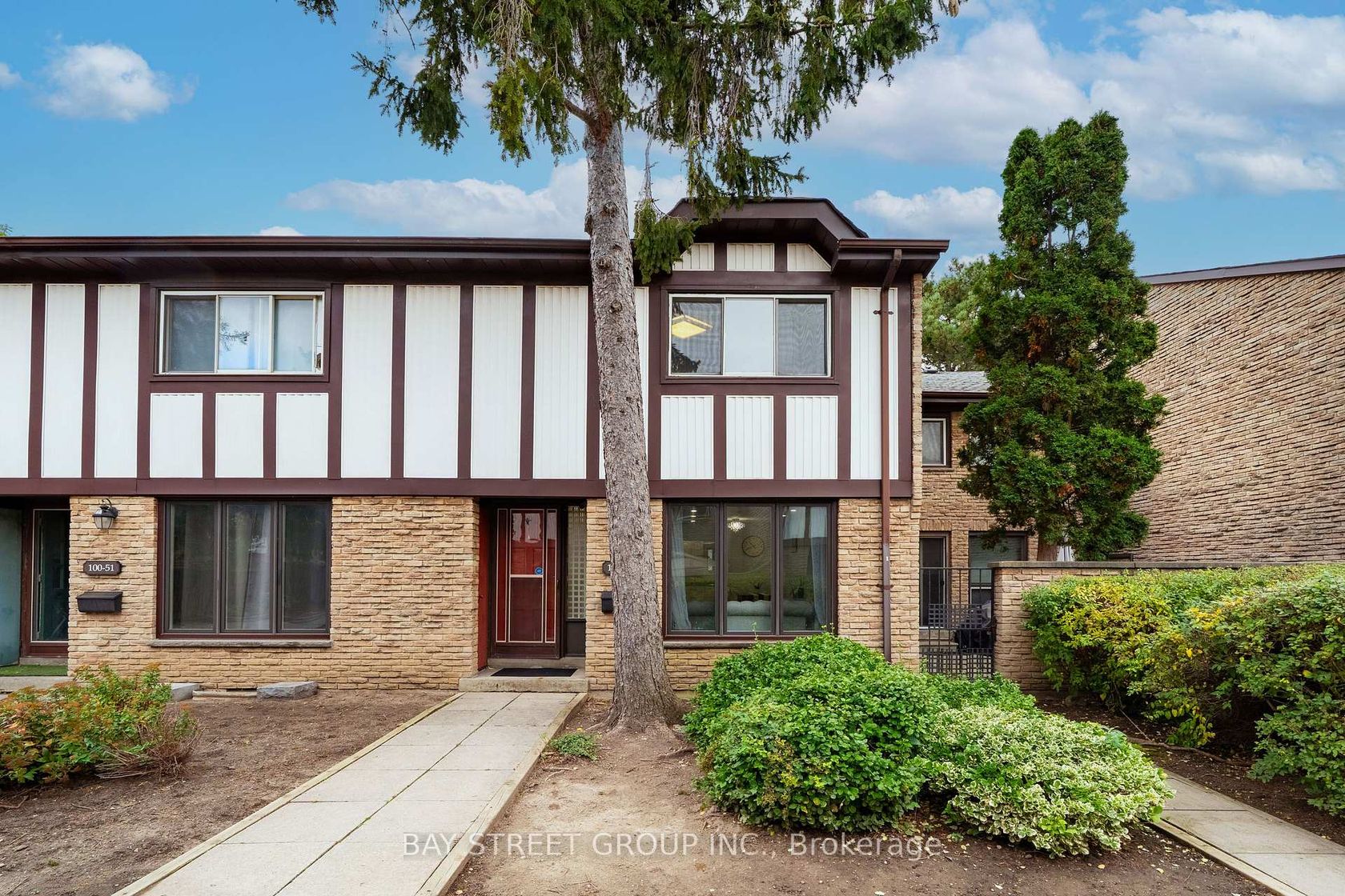 49 - 100 Burrows Hall Boulevard, Malvern, Toronto 
