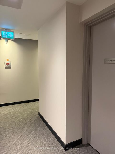 Photo 8 at 3502 - 8 Eglinton Avenue E, Mount Pleasant West, Toronto