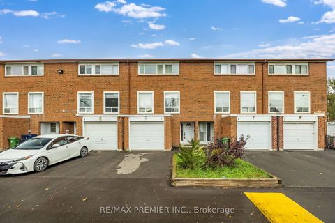 Photo 1 at Unit 5 - 3 Kendleton Drive, Jamestown, Toronto