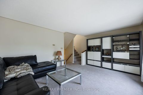 Photo 15 at Unit 5 - 3 Kendleton Drive, Jamestown, Toronto
