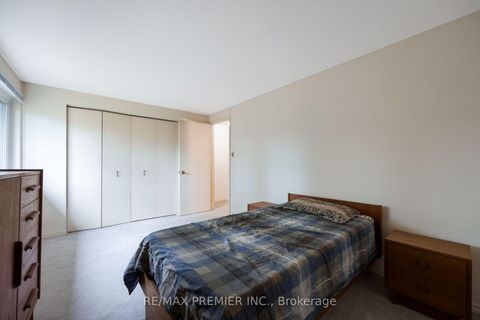 Photo 31 at Unit 5 - 3 Kendleton Drive, Jamestown, Toronto