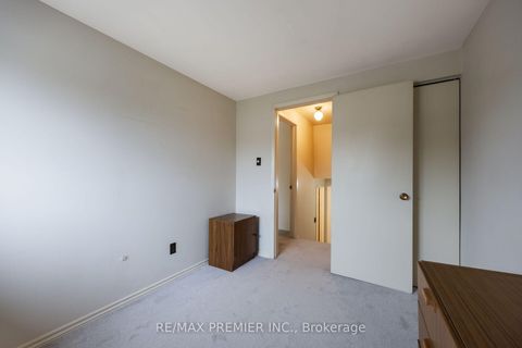 Photo 37 at Unit 5 - 3 Kendleton Drive, Jamestown, Toronto