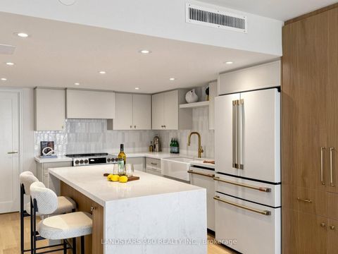 Photo 12 at 3311 - 55 Harbour Square, Waterfront Communities C1, Toronto