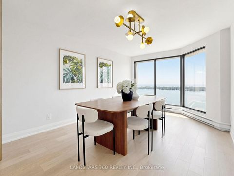 Photo 14 at 3311 - 55 Harbour Square, Waterfront Communities C1, Toronto