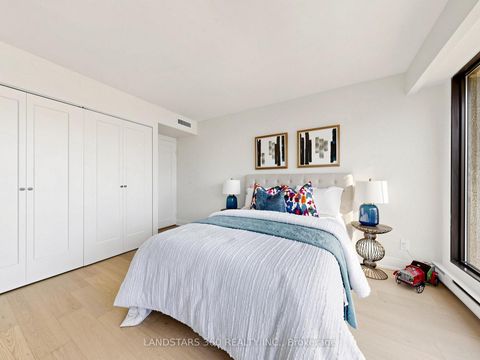 Photo 30 at 3311 - 55 Harbour Square, Waterfront Communities C1, Toronto