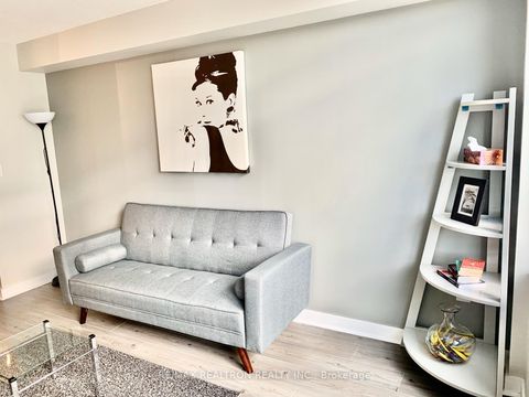 Photo 8 at 611 - 25 Telegram Mews, Waterfront Communities C1, Toronto