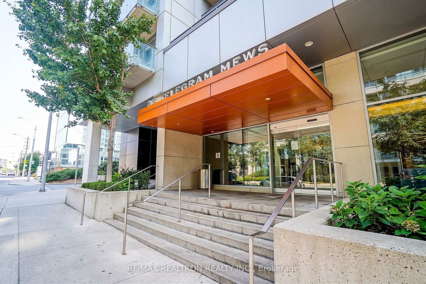 611 - 25 Telegram Mews, Waterfront Communities C1, Toronto 