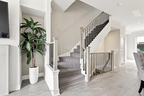 Photo 11 at 37 Twenty Ninth Street, Long Branch, Toronto