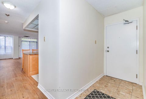 Photo 5 at 102 - 8 Silver bell Grove, Malvern, Toronto