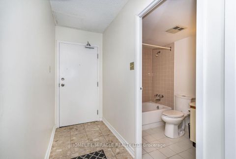 Photo 6 at 102 - 8 Silver bell Grove, Malvern, Toronto