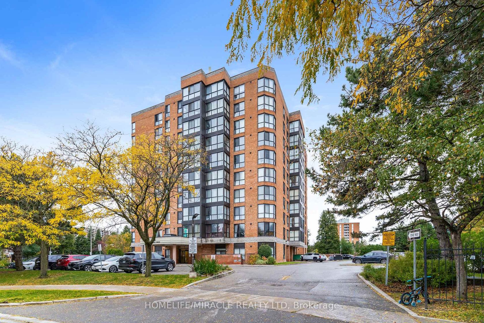 102 - 8 Silver bell Grove, Malvern, Toronto 