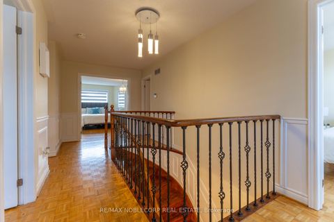 Photo 26 at 71 Castlepoint Drive, Elder Mills, Vaughan