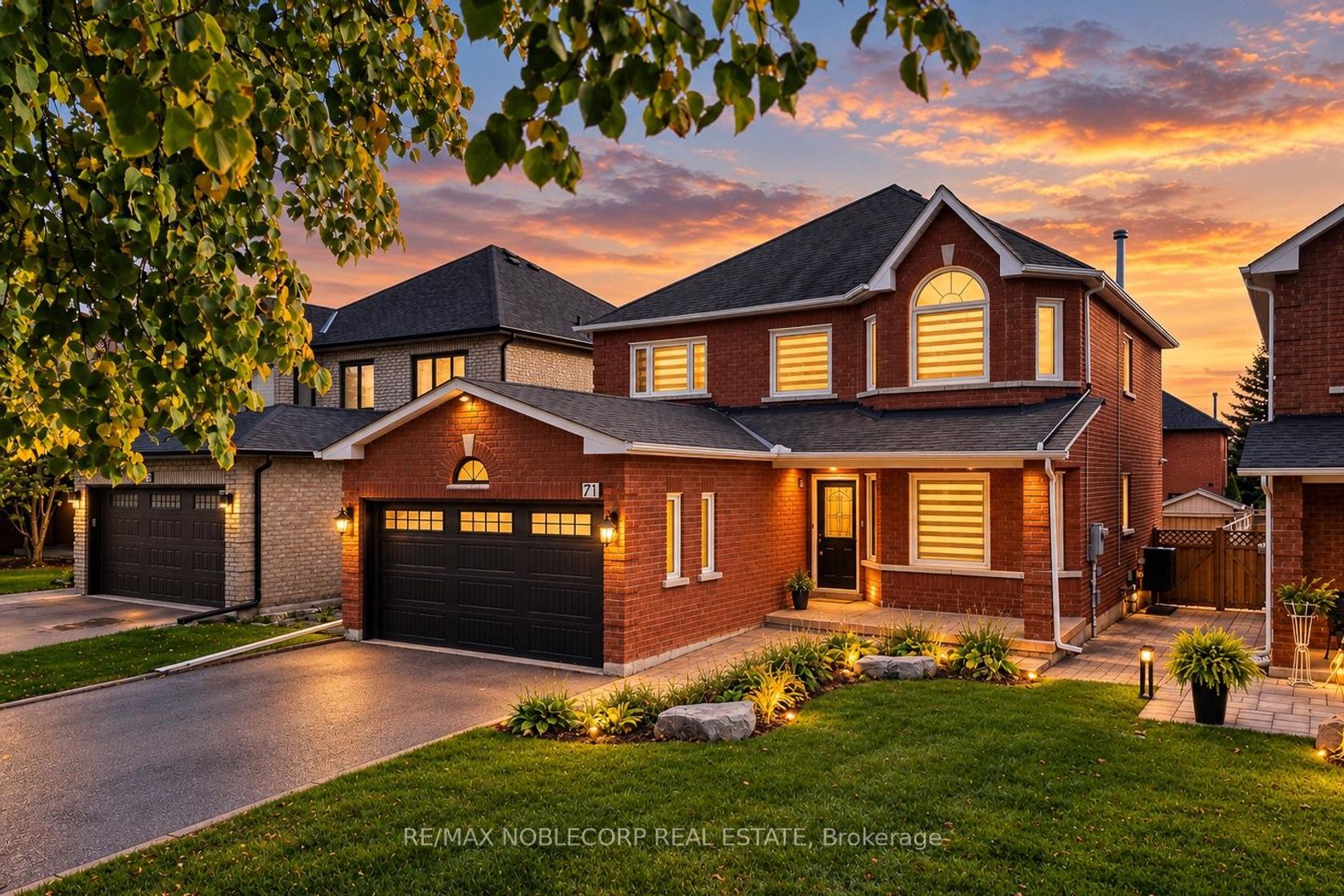 71 Castlepoint Drive, Elder Mills, Vaughan photo number 2